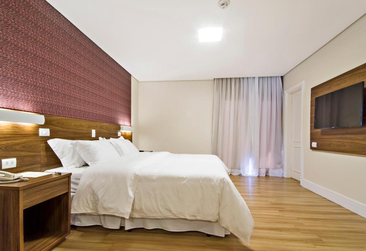 Hotel Chateau Campos do Jordão エクステリア 写真