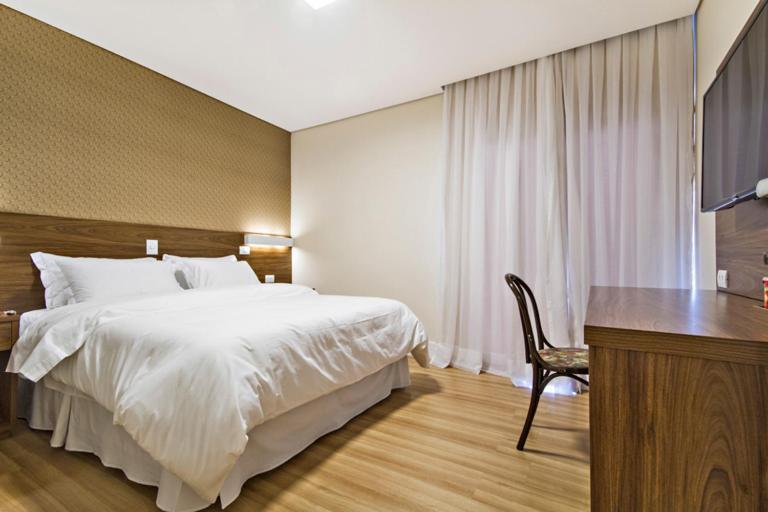 Hotel Chateau Campos do Jordão エクステリア 写真