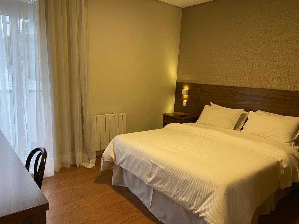 Hotel Chateau Campos do Jordão エクステリア 写真