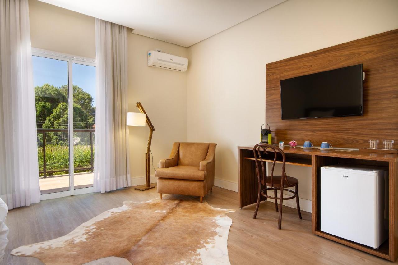 Hotel Chateau Campos do Jordão エクステリア 写真