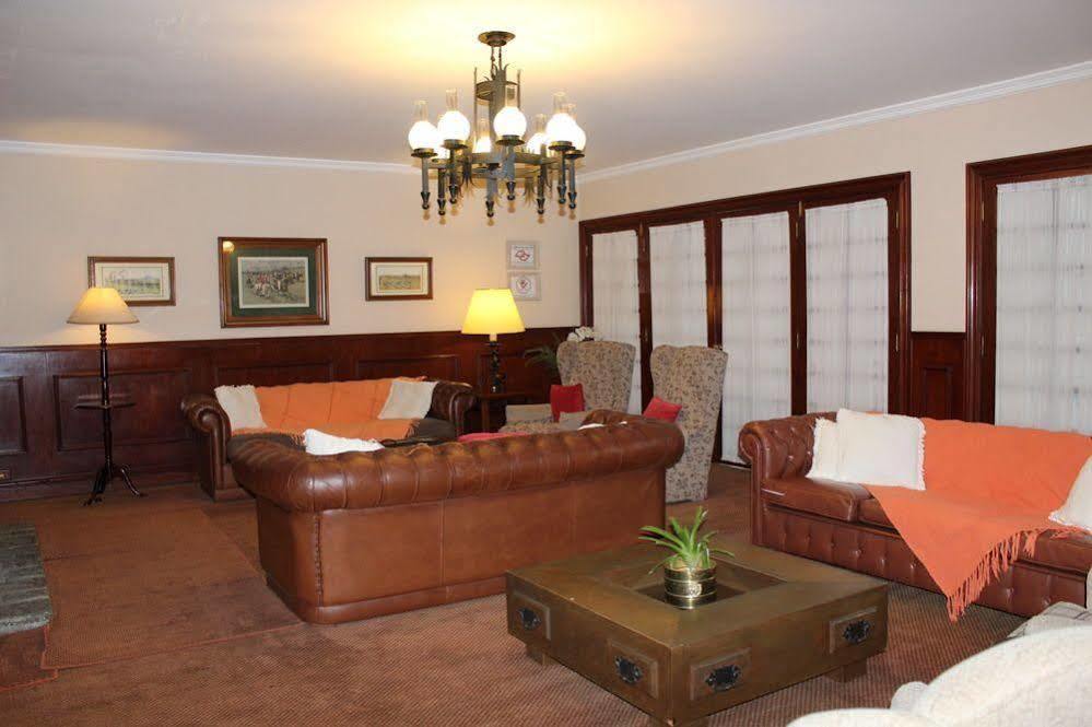 Hotel Chateau Campos do Jordão エクステリア 写真